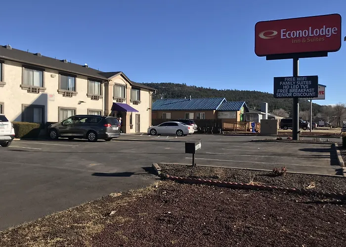Econo Lodge Inn & Suites Williams - Grand Canyon Area