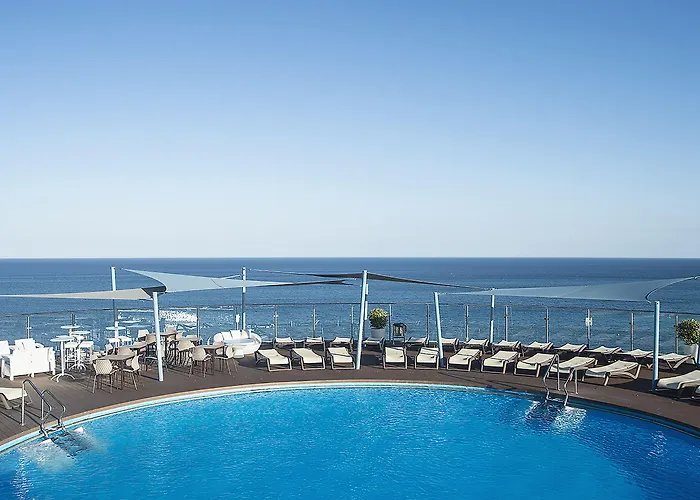 Hotel El Puerto By Pierre Vacances Fuengirola