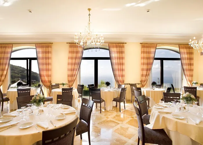 Grand Hotel Due Golfi SantʼAgata sui Due Golfi
