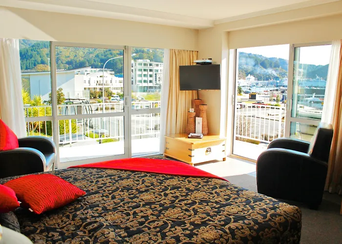 Beachcomber Inn Picton