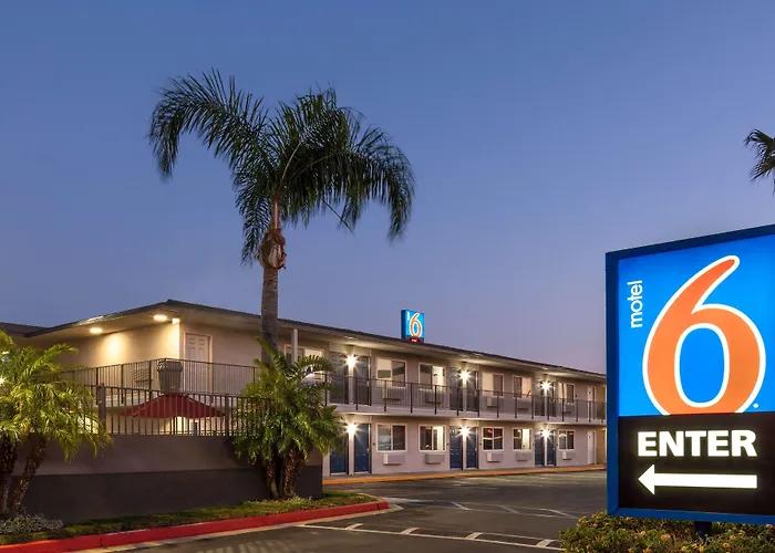 Motel 6-Fontana, Ca