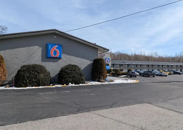 Motel 6-Leominster, Ma