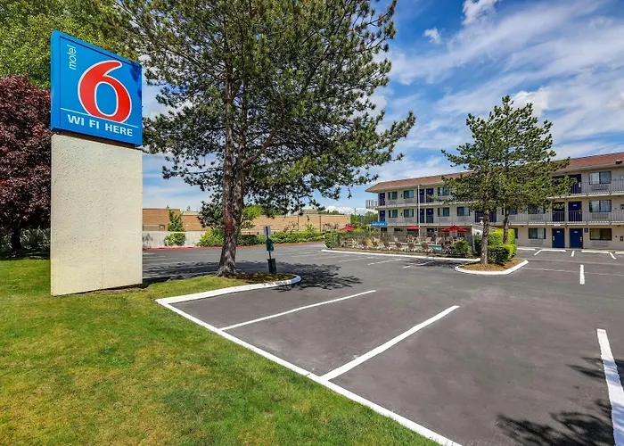 Motel 6-Kirkland, Wa - North Kirkland