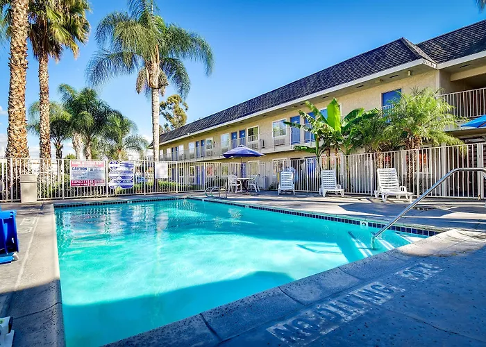 Motel 6-Riverside, Ca - South