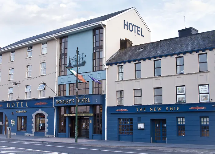 Dooley'S Hotel