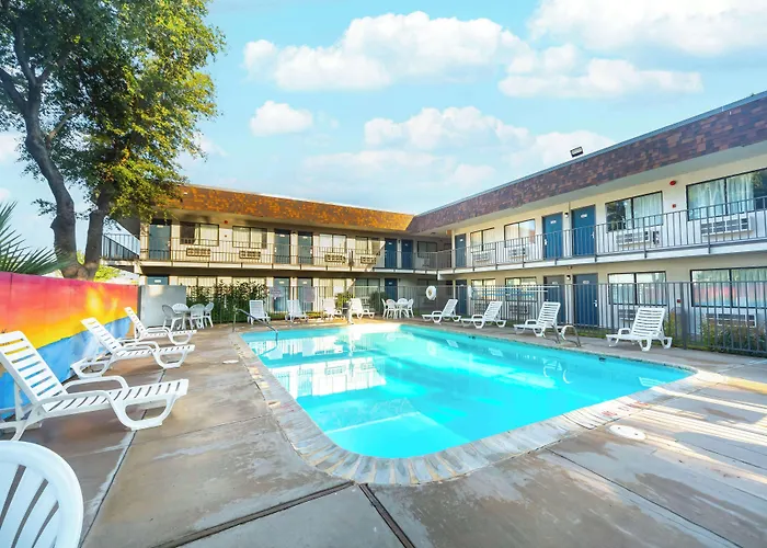 Motel 6-Del Rio, Tx