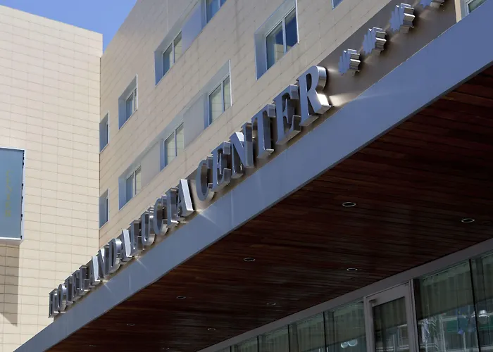 Hotel Andalucía Center