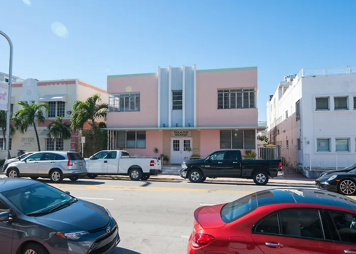 Island House South Beach (Adults Only)