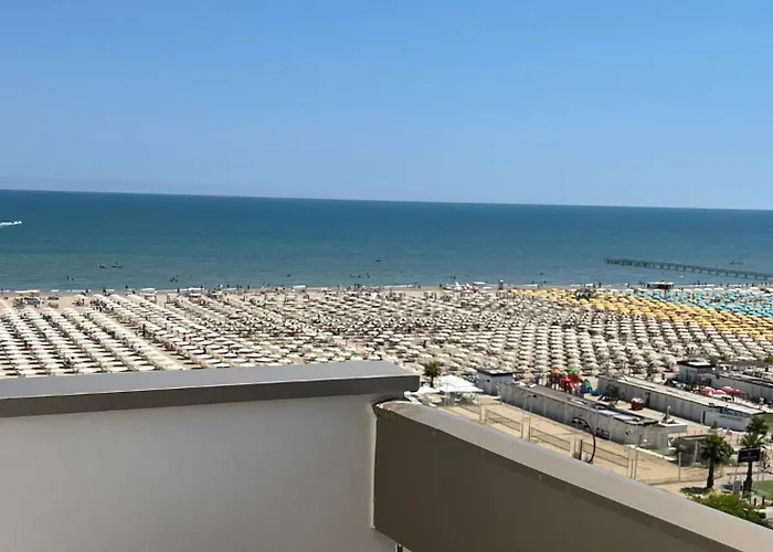 National Hotel
