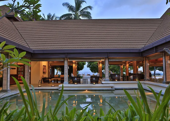 Niva Kurumba Maldives
