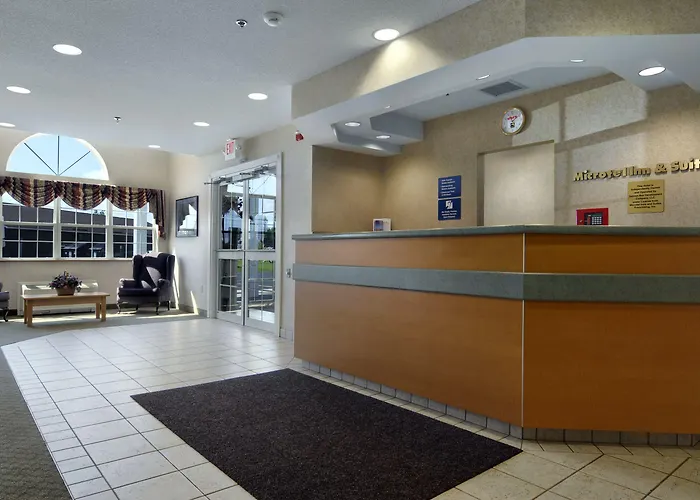 Microtel Inn & Suites By Wyndham Plattsburgh