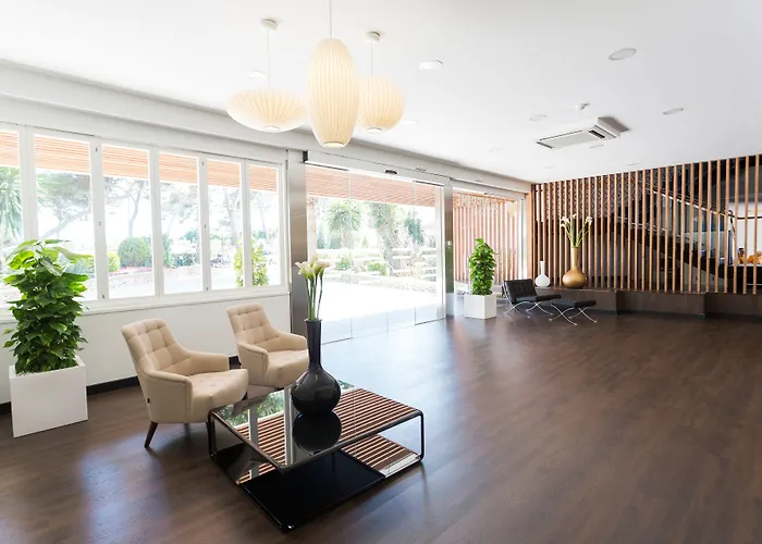 Hotel Globales Cala Blanca