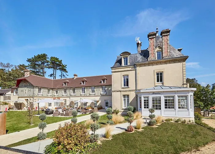 Les Villas d'Arromanches, Les Collectionneurs