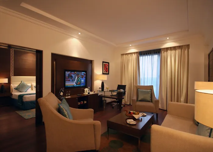 Radisson City Center