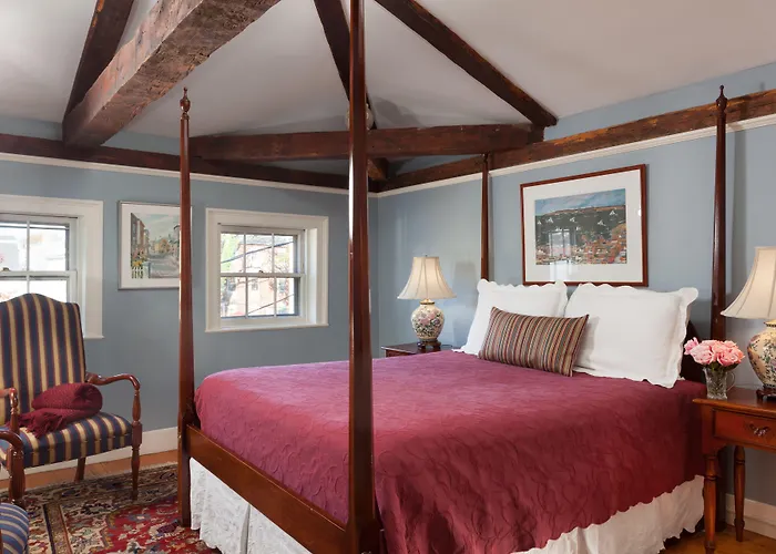 Harbor Light Inn Marblehead