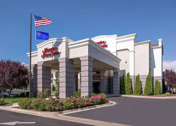 Hampton Inn & Suites Carson City