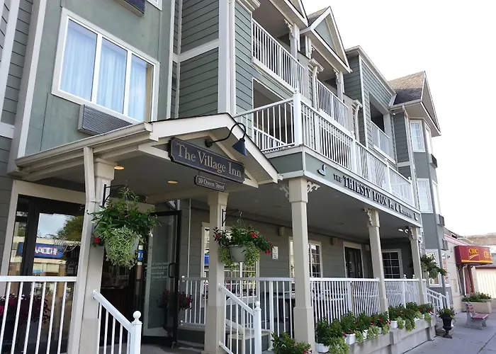 The Village Inn Of Lakefield
