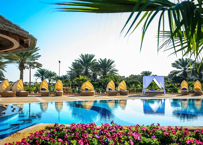 Danat Jebel Dhanna Resort