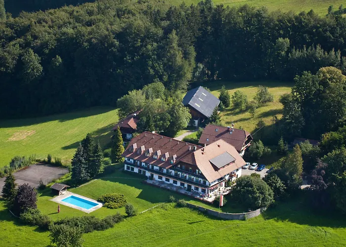Hotel Schoene Aussicht