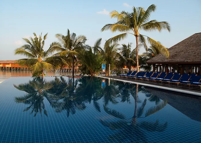 Vilamendhoo Island Resort & Spa