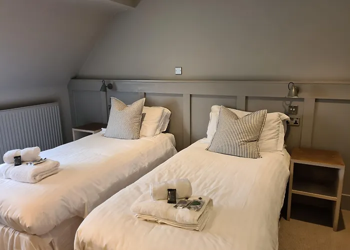 Priory Inn