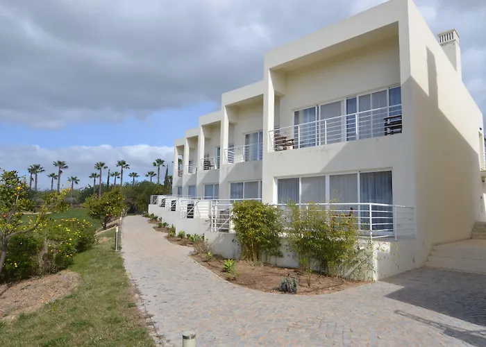 Colina Verde Resort