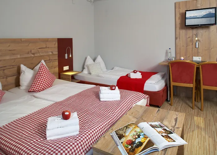 Land-Gut-Hotel Restaurant Alpenglück Schneizlreuth