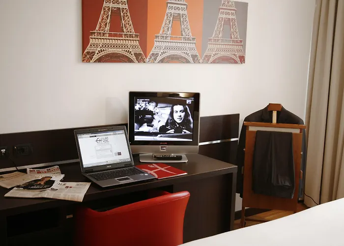 Euro Hotel Residence