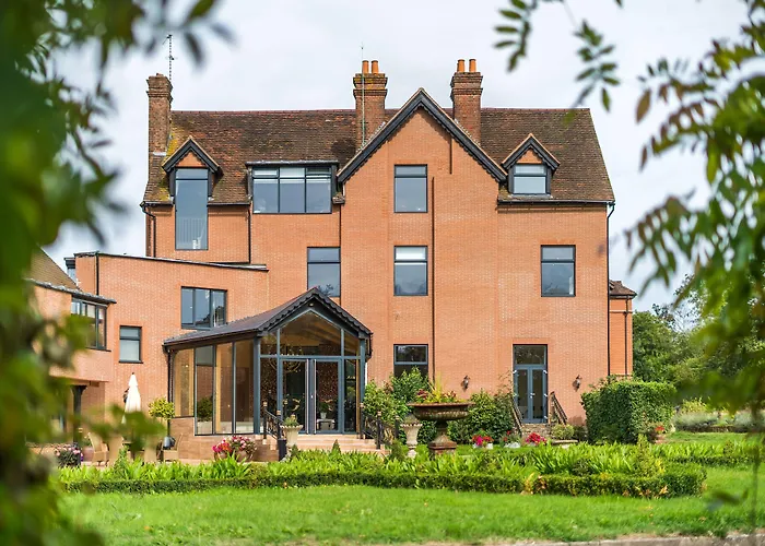 Guildford Manor Hotel & Spa
