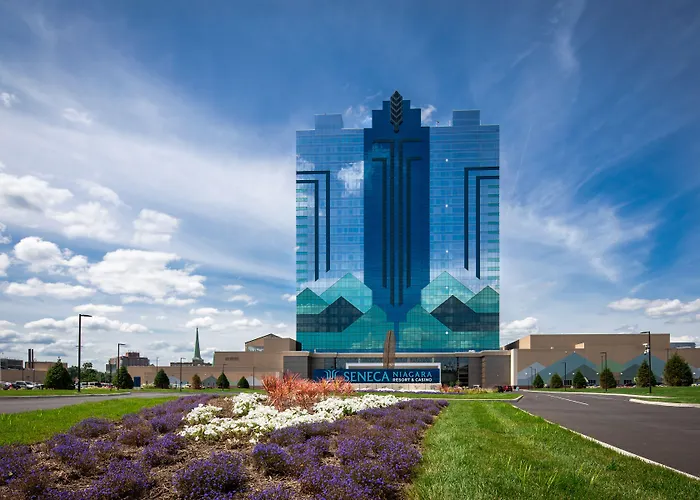 Seneca Niagara Resort & Casino (Adults Only)