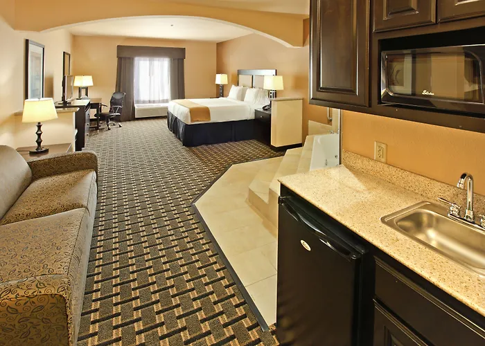 Holiday Inn Express Hotel & Suites Paris By Ihg