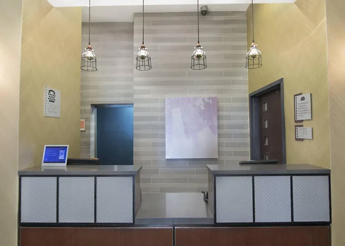 Fairfield Inn & Suites By Marriott Manhattan/Fifth Avenue
