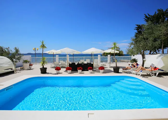 Villa Triana-Adults Only