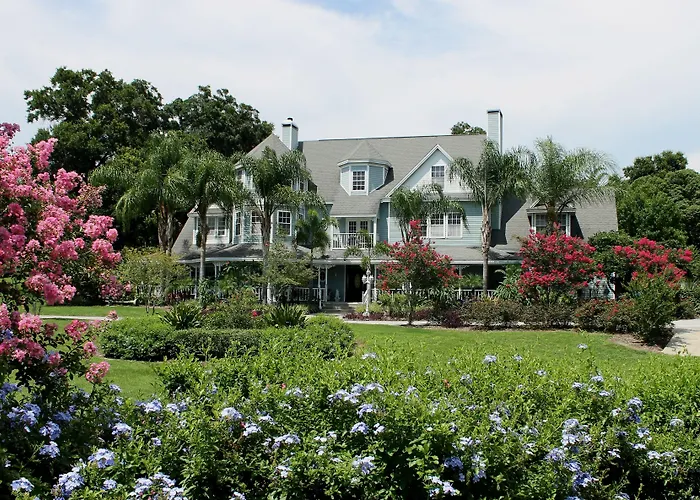 Heron Cay Lakeview Bed & Breakfast