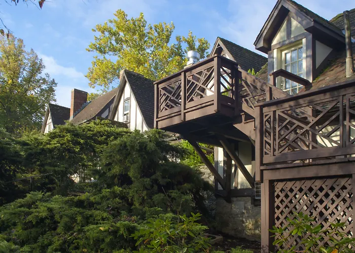 Hillbrook Inn & Spa (Adults Only)