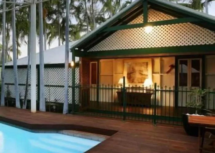 Pinctada Mcalpine House