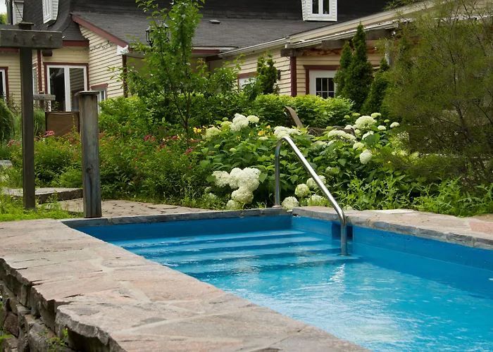 Relais St-Denis Hotel Saint-Sauveur