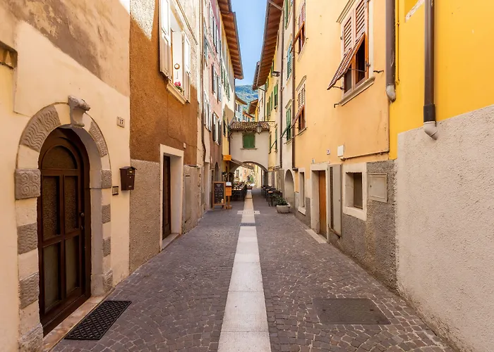 Hotel Lago Di Garda Nago