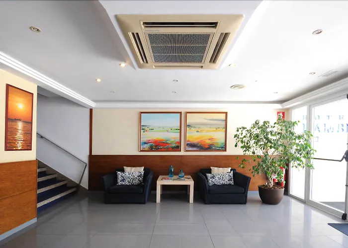 Hotel Ramblamar Roses