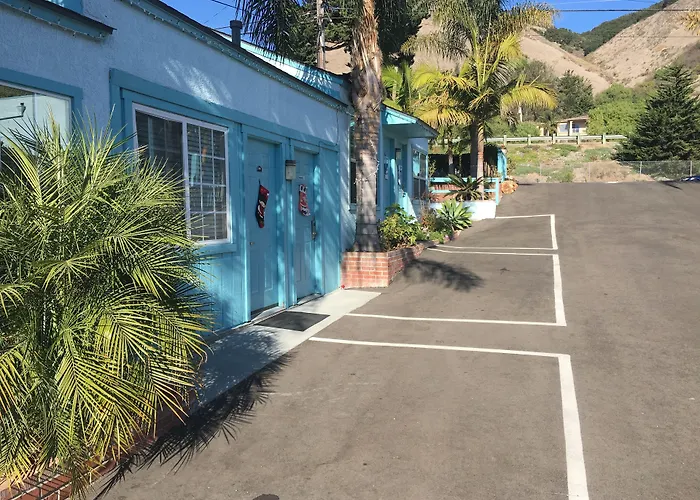 The Palomar Inn