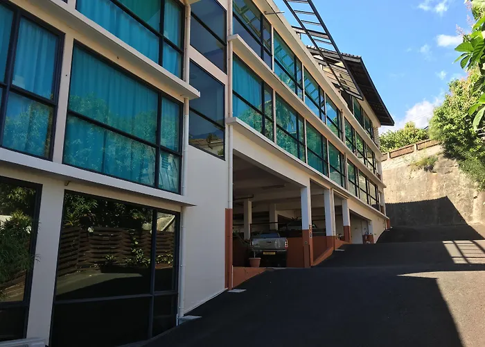 Tahiti Airport Motel