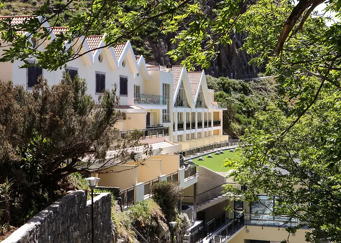 Eira Do Serrado - Hotel & Spa Curral Das Freiras