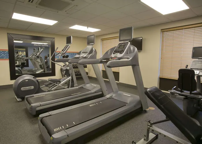 Hampton Inn & Suites Wiggins