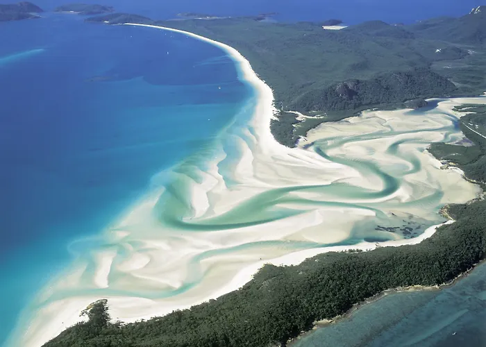 At Whitsunday Vista Holiday Apartments