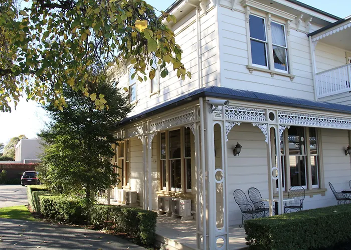 Merivale Manor