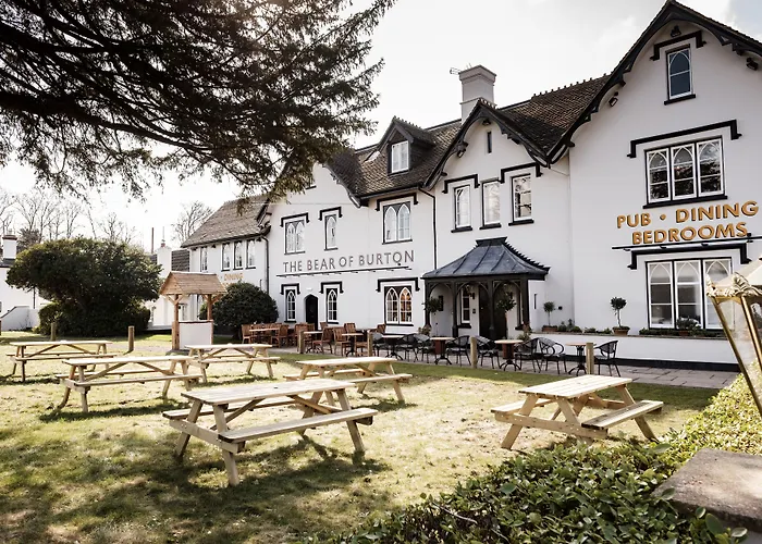 Bear Of Burton Hotel Christchurch 