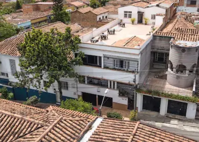 61Prado Hotel