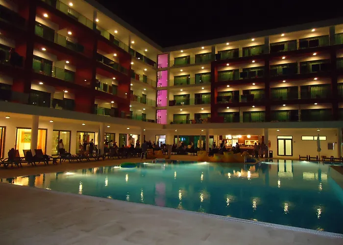 Aquashow Park Hotel