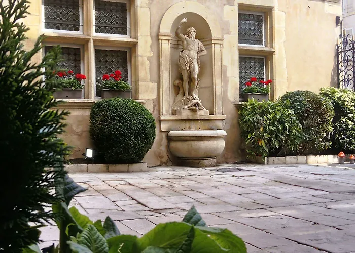 Hotel D'haussonville