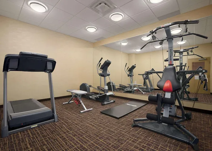 Days Inn & Suites By Wyndham Winnipeg Airport Manitoba